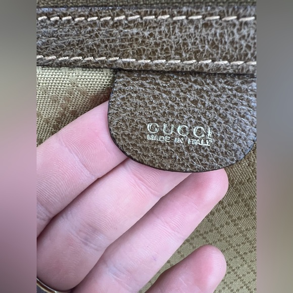 Vintage Gucci Suitcase - Picture 8 of 12